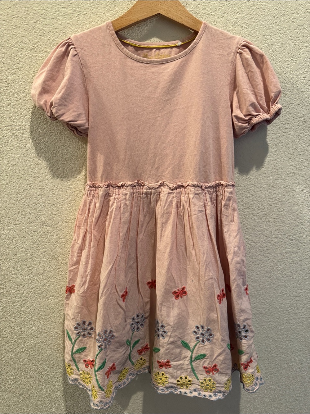 Mini Boden Light Pink Embroidered Puff Sleeve Dress (100% Cotton, Size 9-10)
